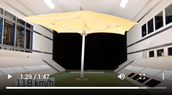 Vidéo Test Parasol dans Tunnel de soufflerie cliquez sur en savoir plus