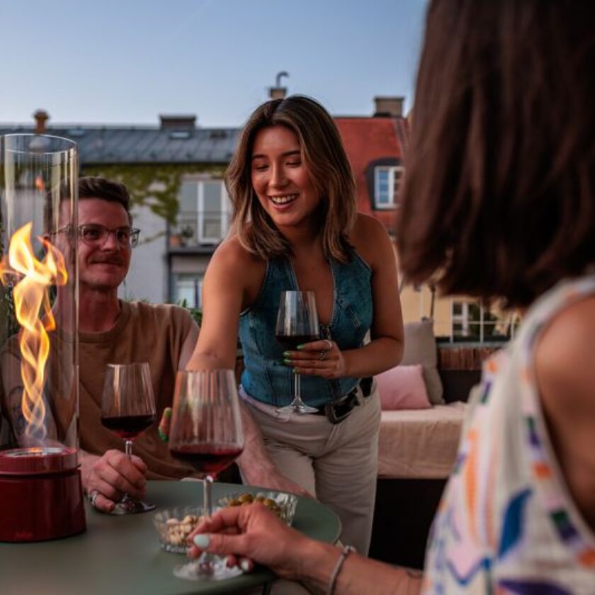 00814_SPIN-air-1200-Tischfeuer-Emaille-rot-atmo-5-pdp_800x800