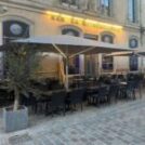 Parasol imperméable résistant au vent : trouvons ensemble le modèle idéal pour votre terrasse !